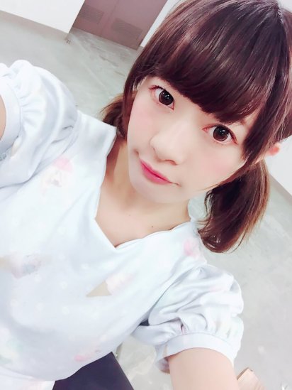 BiSH Hug Mii Graduation